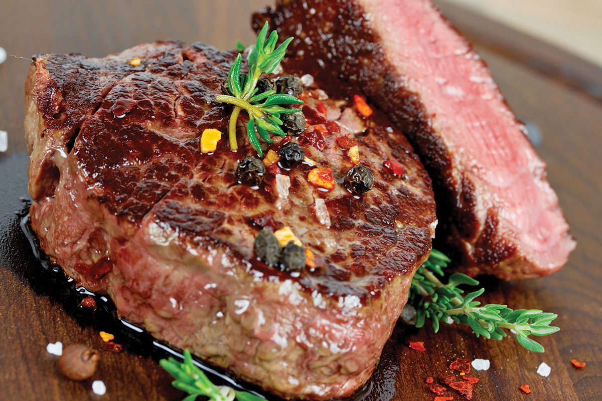 Steak au Poivre - TheWineBuzz